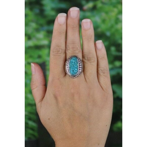 Sterling Silver Crushed Turquoise Ring Men's or Women's Size 7 3/4 - Picture 2 of 6